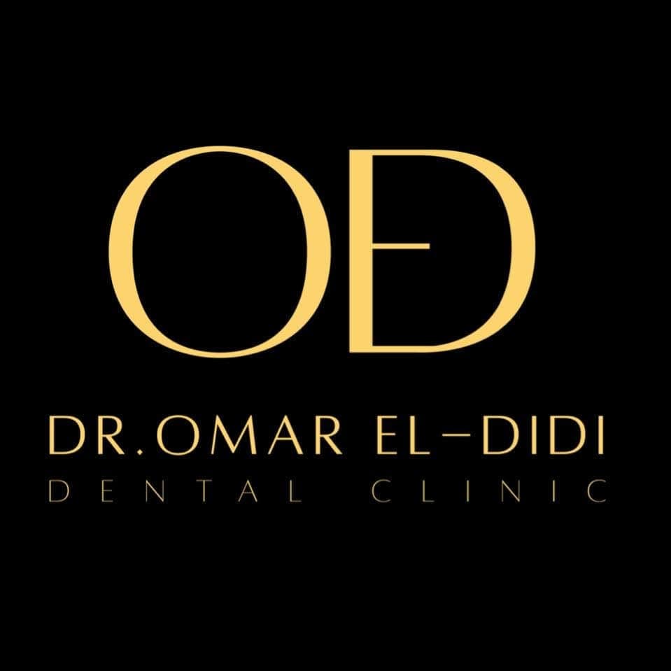 شعار دكتور عمر الديدي - dental center